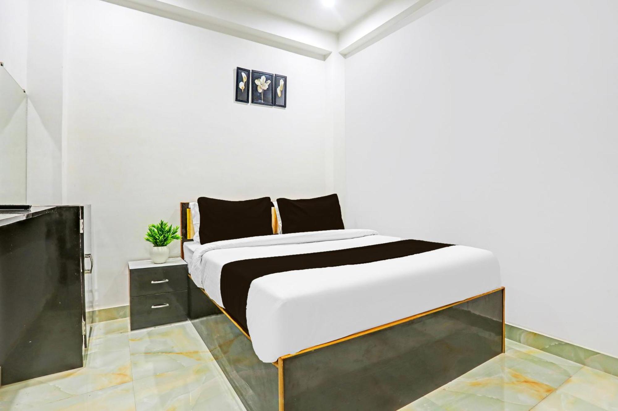 Hotel O The Maruti Paying Guest House Varanasi Exterior photo